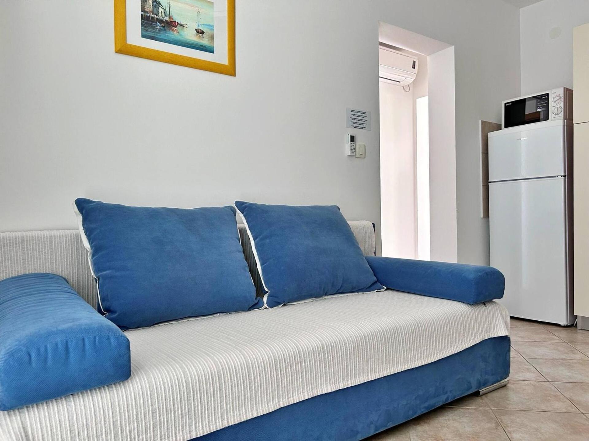 Guest house Apartments Pinta De Sol 3*