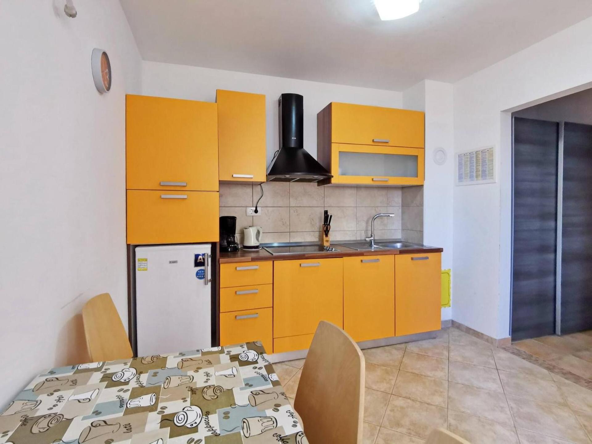 Guest house Apartments Pinta De Sol 3*