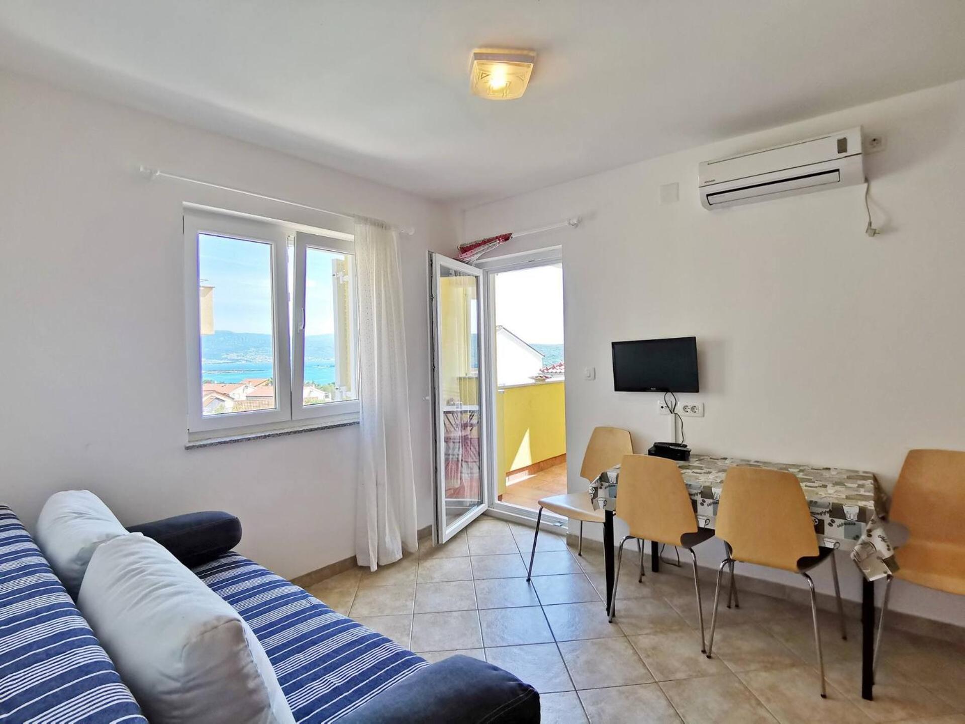 Apartments Pinta De Sol Guest house Cizici
