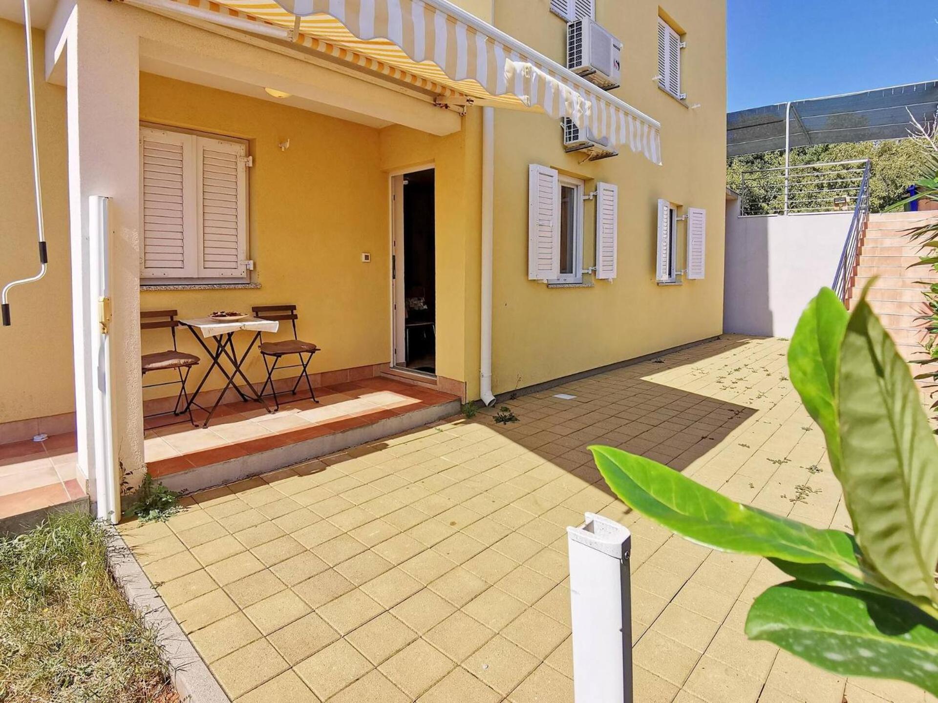 Guest house Apartments Pinta De Sol Cizici